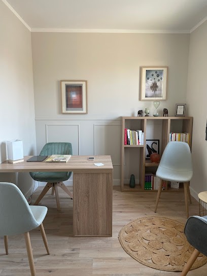 Vanessa Marty Hypnothérapeute à Mios - EMDR - Hypnose - Hypno-natal, Hypnothérapeute à Mios