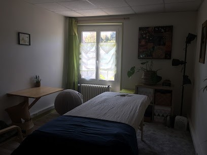 Vinciane Hélix Sophro-massage, Praticien de Médecine Alternative à Émancé