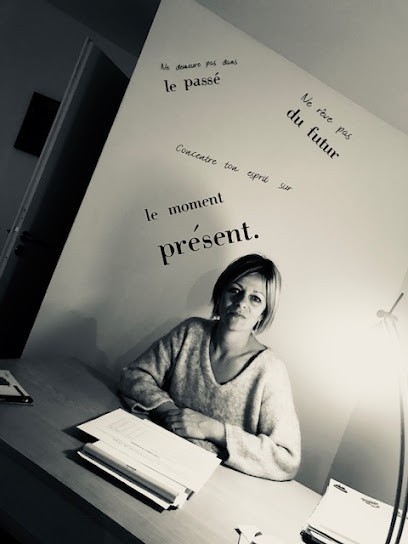 Cécile Arnoux Guiragossian Sophrologue - Préparateur mental et praticienne en aromathérapie., Praticien de Médecine Alternative à Cavaillon