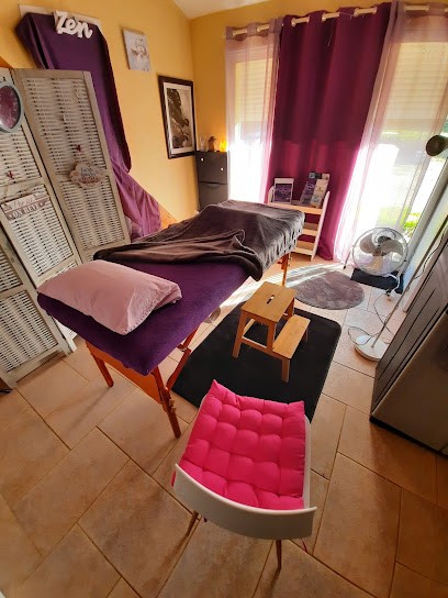 Capucine MEUNIER Cabinet de Bien-être - Masseuse & Hypno-énergéticienne - Invitation au changement, Hypnothérapeute à Moncale