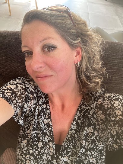 Céline Desmier Sophrologue, Praticien de Médecine Alternative à Bouc-Bel-Air