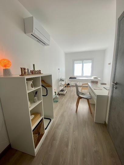 CamilleLuxoThérapie (Camille LE TELLIER), Praticien de Médecine Alternative à Saint-Brès