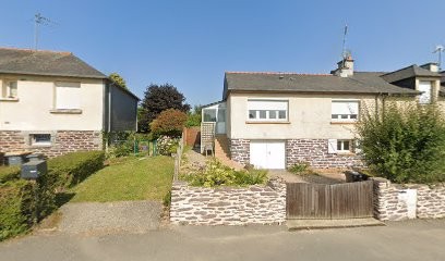 Emma Delosme, Praticien de Médecine Alternative à Saint-Armel