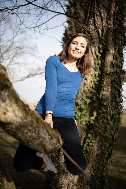 Chiara Sanna Naturopathe de Base Scientifique - certifiée FENA, Agréée OMNES. Bilan, oligocheck et massages, Praticien de Médecine Alternative à Thonon-les-Bains