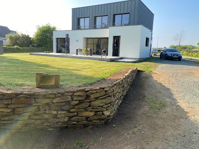 Sandrine PENNEC, Hypnothérapeute à Landudec