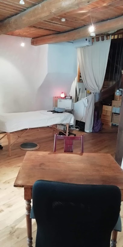 EMMANUELLE ROBIN Réflexologie Plantaire, Réflexologue à Callian