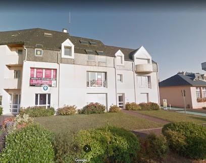 Emeline Aubert, Sophrologue Douvres centre, Haute sensibilité, respiration voix, angoisse phobies, troubles du sommeil, Praticien de Médecine Alternative à Douvres-la-Délivrande