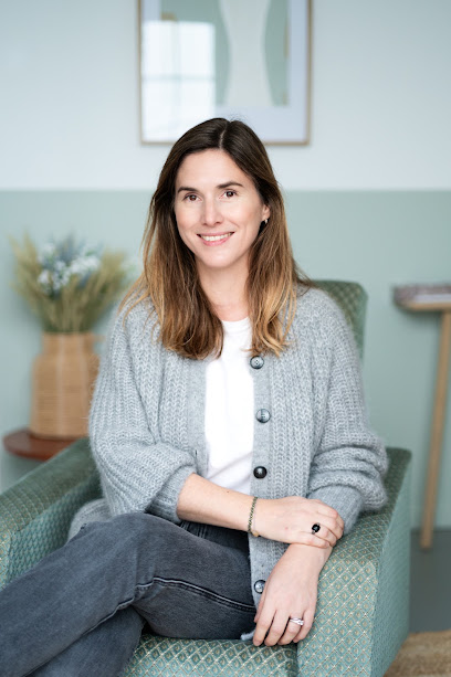 Delphine Reliquet Sophrologue Certifiée Bordeaux, Praticien De Médecine Alternative à Bordeaux