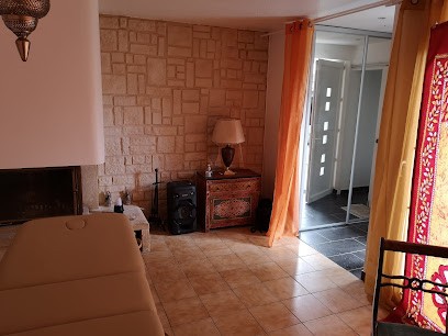 Arnaud Carroy, Praticien de Médecine Alternative à Parmain