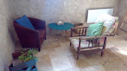 Émilie Salveniac, Hypnothérapeute à Vouvray