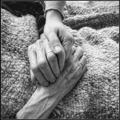 Armelle, énergéticienne & thanadoula (EI), Praticien de Médecine Alternative à Lamothe-Montravel