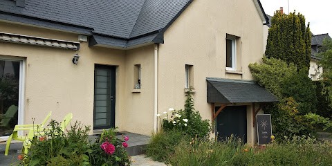 Aurélie DENOUAL, Praticien de Médecine Alternative à Vitré