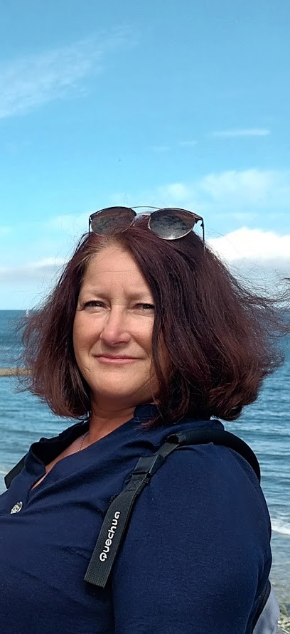 Annie LESIEUR  Lumière Divine  Magnétisme - Soins Énergétiques - LaHoChi - Relaxo Luminothérapie, Praticien de Médecine Alternative à Pont-Sainte-Maxence