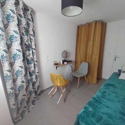 La nature Fée des merveilles Emilie Clavier Énergéticienne, Magnétiseur et Praticienne Naturopathe, Praticien de Médecine Alternative à Quimper