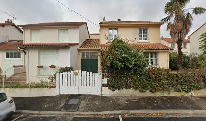 Hélène Roussel | Thérapeute psychocorporelle, Thérapeute de couple, Thérapeute EMDR, Hypnothérapeute, Sophrologue, Hypnothérapeute à Millau