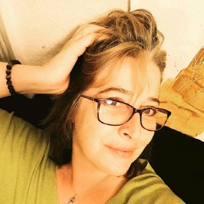 Stéphanie LE BOULLUEC, Praticien de Médecine Alternative à Paris 05