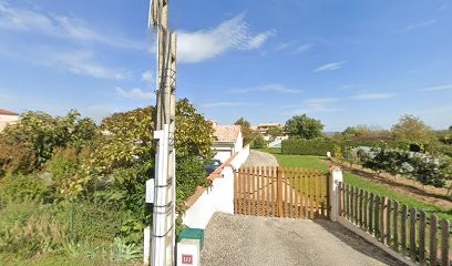 Avenir est là, Hypnothérapeute à Félines