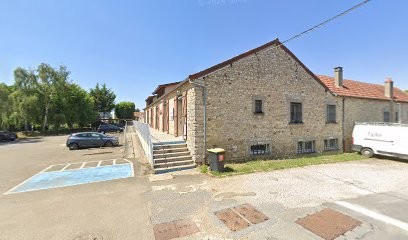 Cécile Lainel, Praticien de Médecine Alternative à Plaisir
