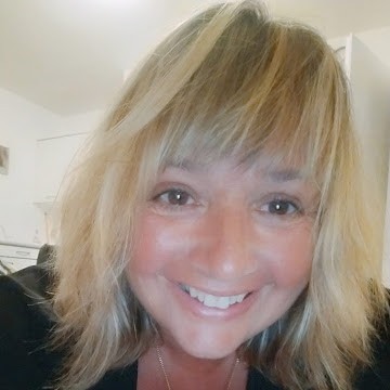 Réflexologue RNCP Isabelle Thomas -Formatrice-Conférencière-Coach De Vie-Praticienne énergétique, Réflexologue à Aurillac