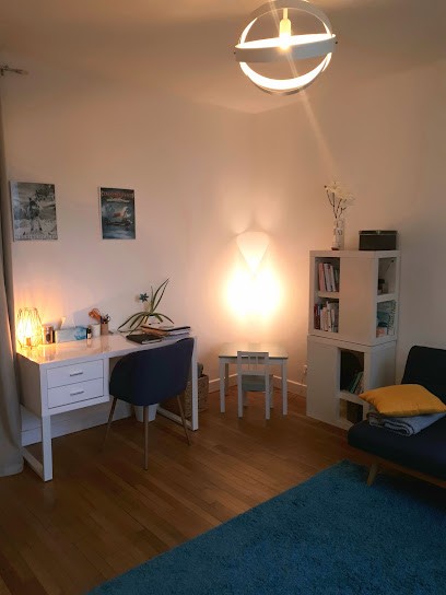 Bourhis Célia - Sophrologue à Sens, Praticien de Médecine Alternative à Sens