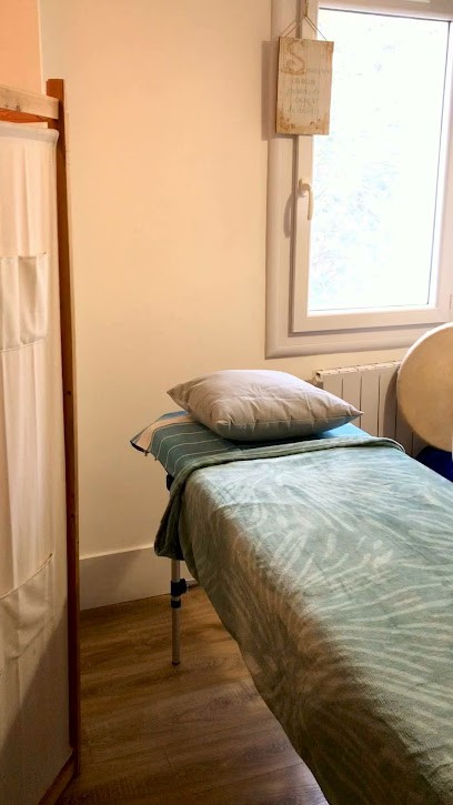 Soins-par-Pauline - Communication Animale - Hypnose Spirituelle - Hypnose Régressive - Soin énergétique - Narbonne, Praticien de Médecine Alternative à Narbonne