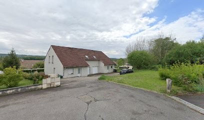 Océane MEY-BOIS Sophrologue, Praticien de Médecine Alternative à Geneuille