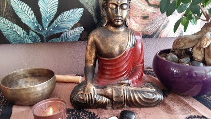 Magnétiseuse Corinne Regnoult, Praticien de Médecine Alternative à Lannion