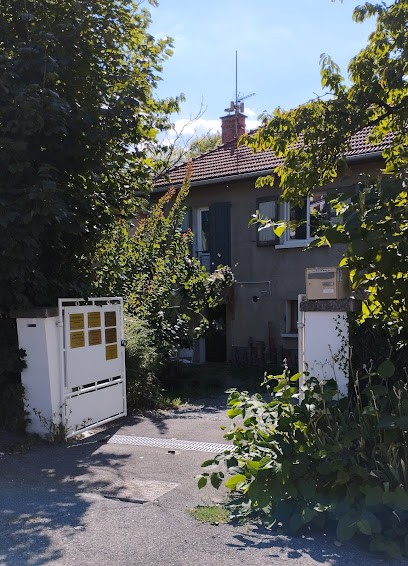 Virginie Giraud-Moine SOPHROLOGUE, Praticien de Médecine Alternative à Gap