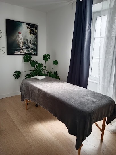 Virginie Goulian Soin énergétique, Massages Ayurvédiques, Praticien de Médecine Alternative à Pont-l'Abbé