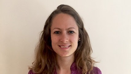 Amandine ROCQUES, Praticien de Médecine Alternative à Saint-Jean-de-Braye