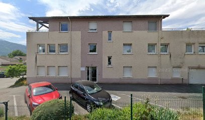 DINA DOMINGUES, Praticien de Médecine Alternative à Saint-Ismier