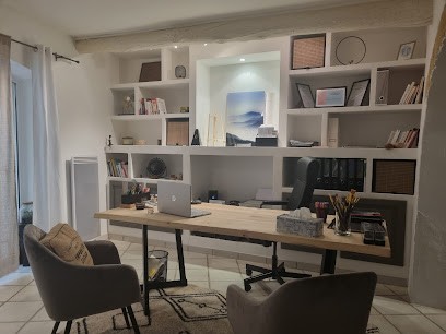 Cécile STANKOVIC - Psychanalyse Hypnose & Art Thérapie, Praticien de Médecine Alternative à Istres