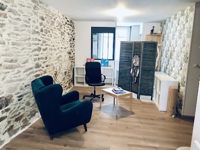 Hypnothérapeute Ericksonienne et hypnose régressive spirituelle Jeannick Codinach, Hypnothérapeute à Réquista