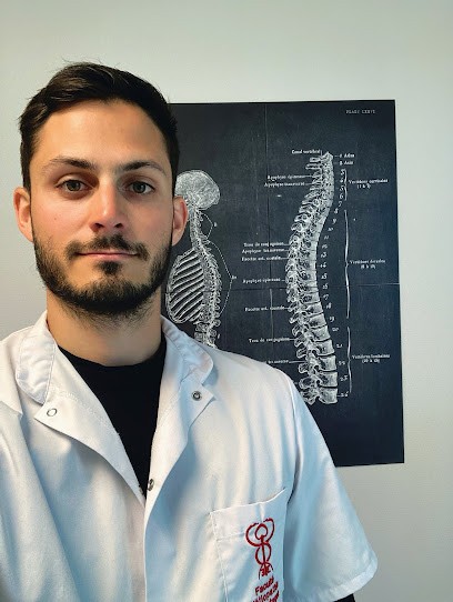 Étiopathe Sarzeau - Nicolas DEROINÉ, Praticien de Médecine Alternative à Sarzeau