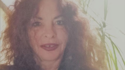 Lisa Cruciani - Formations Reiki Et Access Bars, Médecine Energétique, Thérapeute Energéticienne, Praticien de Médecine Alternative à Val d'Anast