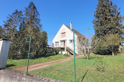 Muriel DENIS Sophrologue Hypnotherapeute Carnac Paris Vincennes Nantes Meditation Mindfulness PNL Relaxalogue Reiki Energetique Praticienne certifiee Cabinet Pause Espace Temps, Praticien de Médecine Alternative à Saint-Sulpice-de-Pommeray