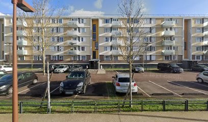 CATHERINE LOBE, Praticien de Médecine Alternative à Saint-Germain-en-Laye