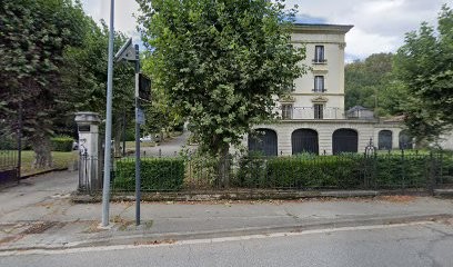 Stéphanie Pons, Praticien de Médecine Alternative à Vaulnaveys-le-Haut