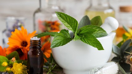 ADELINE GUICHARD NATUROPATHE, Praticien de Médecine Alternative à Cronat