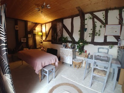 Fairy Fingers Massages, Praticien de Médecine Alternative à Neuilly-le-Réal