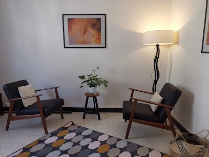 PORCU Sylvie - Sophrologue Spécialisée Dans La Gestion De La Douleur, Et L'amélioration Des Troubles Du Sommeil, Praticien de Médecine Alternative à Étréchy