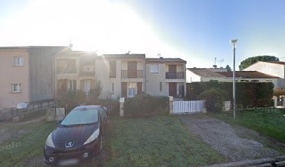 Karen SUC, Praticien de Médecine Alternative à Rivières