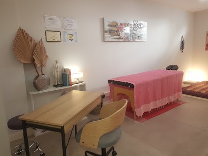 Myriam Cochenet - Magnétiseuse - Massage énergétique - Hypnothérapeute - Sophrologue, Hypnothérapeute à Saint Raphael