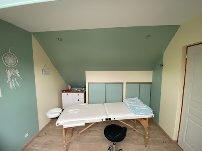 Magnétiseur Nathalie, Praticien de Médecine Alternative à Montmain