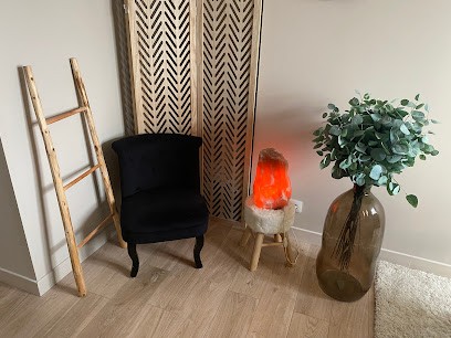 Céline HARDY, Thérapeute, Réflexologue LILLE WAMBRECHIES (59) Réflexologie Périnatale, Réflexologue à Wambrechies