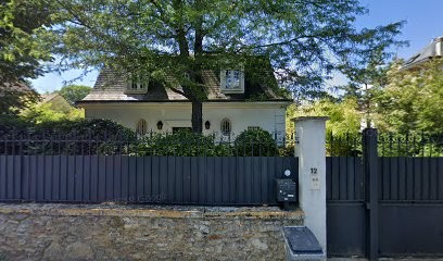 Caroline Lauby - Sophrologue Certifiée RNCP, Praticien de Médecine Alternative au Vésinet