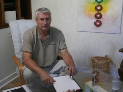 J-Charles Magnétiseur Energéticien Reiki, Praticien de Médecine Alternative à Saint-Médard-d'Excideuil