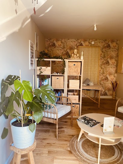 Anaïs Naturopathe, Praticien de Médecine Alternative à Villefontaine