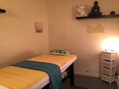 Julie Mellal, Réflexologue à Boulogne-Billancourt