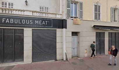 Dorothée Dusseaulx, Praticien de Médecine Alternative à Cannes